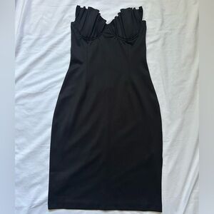Elegant Strapless Black Dress
